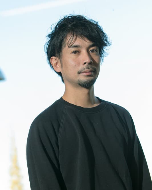 代表取締役 鶴 征二